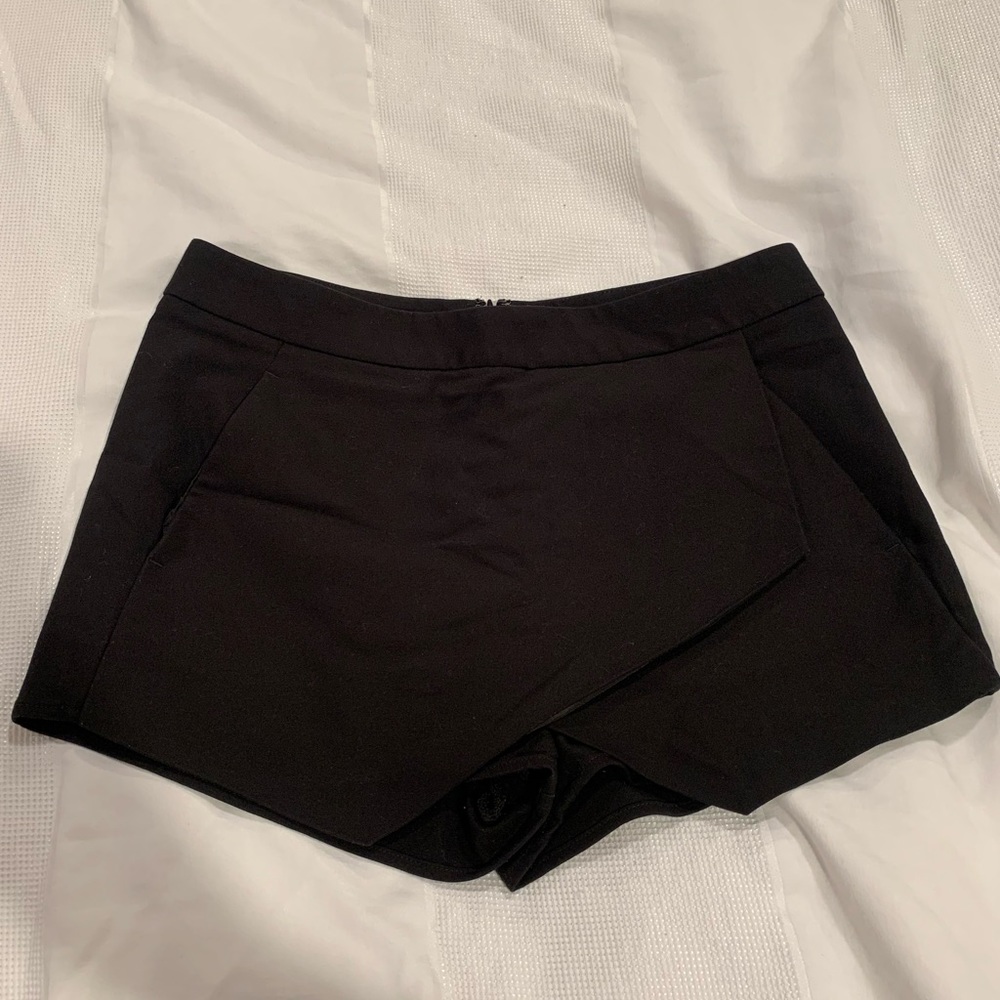 EXPRESS skort